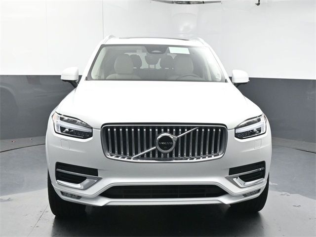 2025 Volvo XC90 Plus