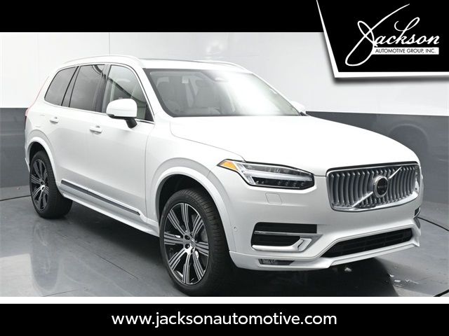 2025 Volvo XC90 Plus