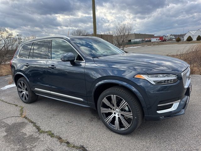 2025 Volvo XC90 Plus