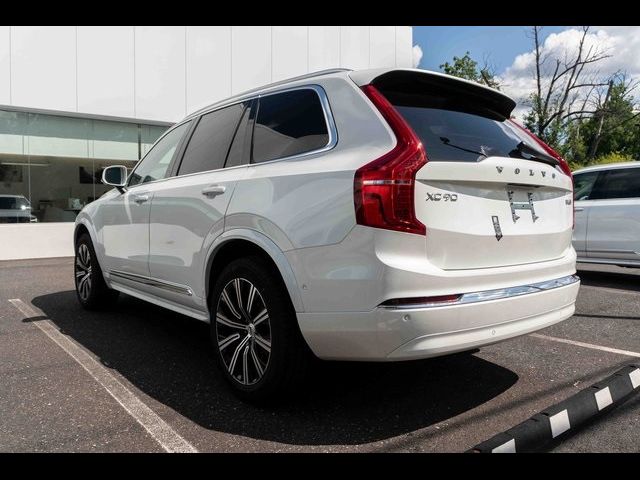 2025 Volvo XC90 Plus