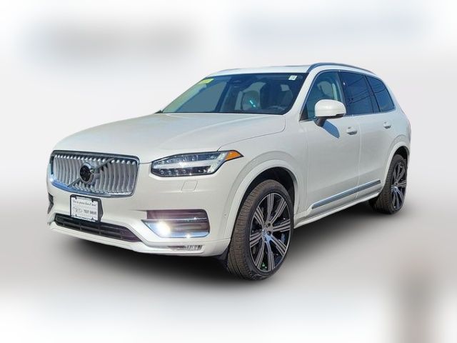 2025 Volvo XC90 Plus