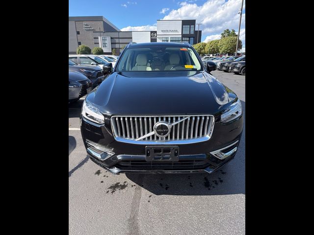 2025 Volvo XC90 Plus