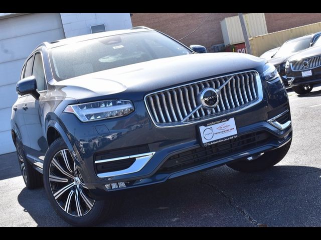 2025 Volvo XC90 Plus