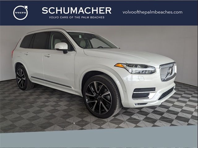 2025 Volvo XC90 Plus