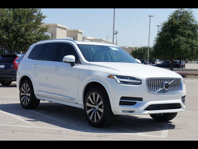 2025 Volvo XC90 Plus