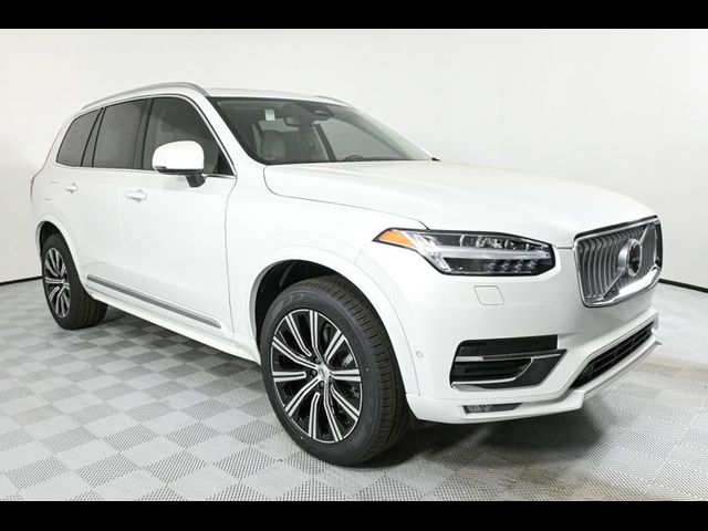 2025 Volvo XC90 Plus