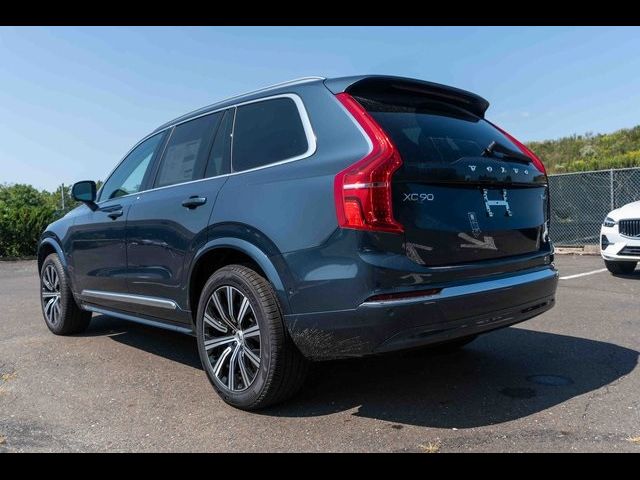 2025 Volvo XC90 Plus