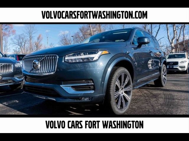 2025 Volvo XC90 Plus