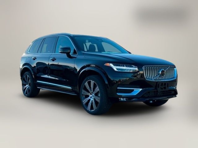 2025 Volvo XC90 Plus