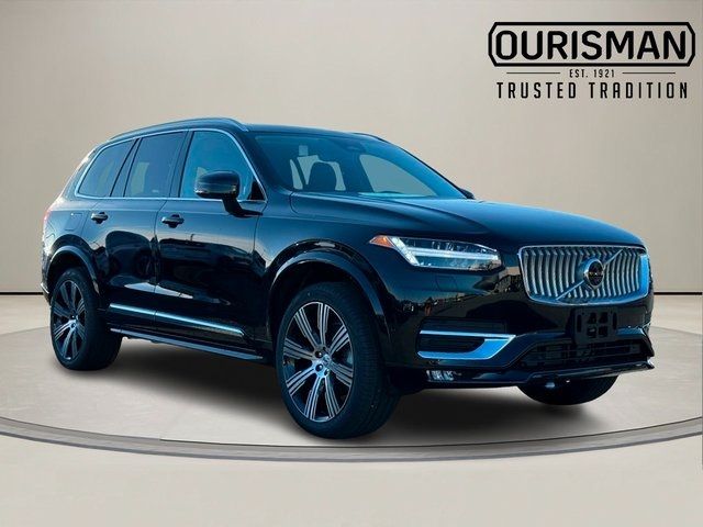 2025 Volvo XC90 Plus