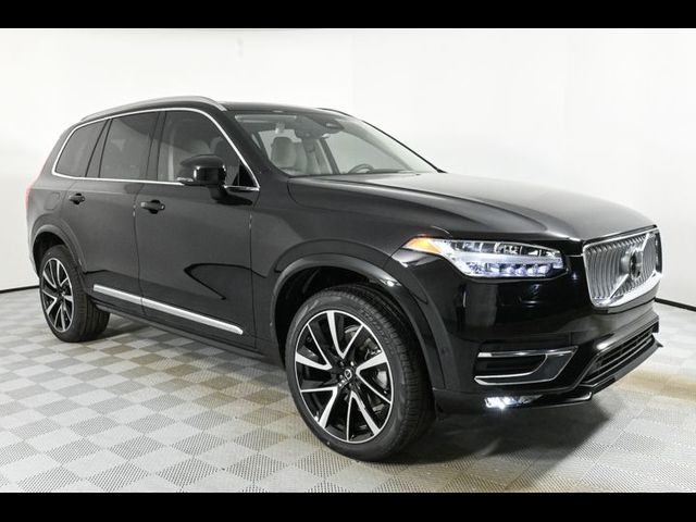 2025 Volvo XC90 Plus