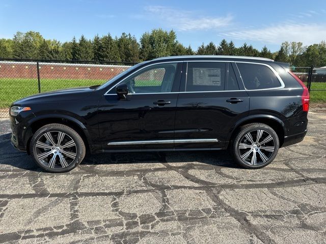 2025 Volvo XC90 Plus