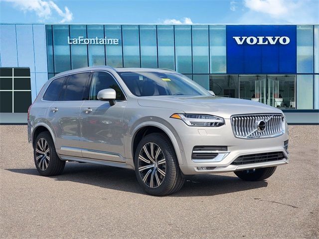 2025 Volvo XC90 Plus