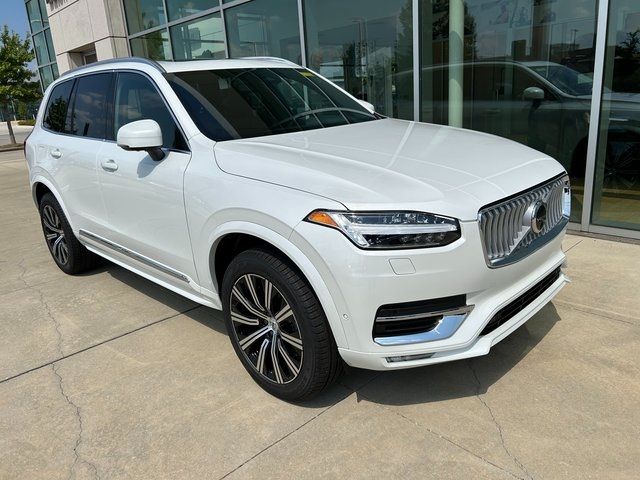 2025 Volvo XC90 Plus