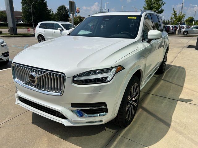 2025 Volvo XC90 Plus