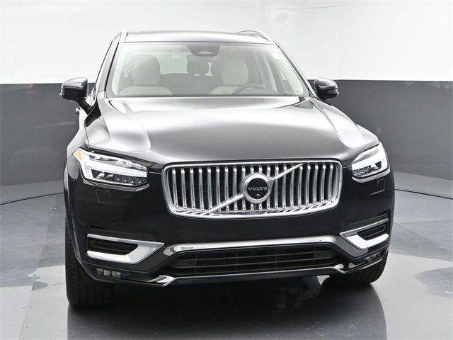 2025 Volvo XC90 Plus