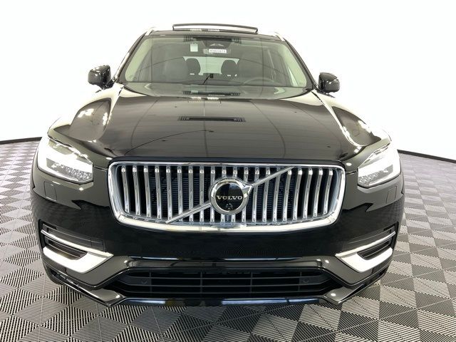 2025 Volvo XC90 Plus