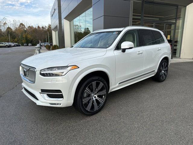 2025 Volvo XC90 Plus