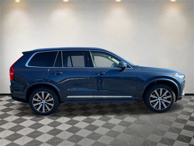 2025 Volvo XC90 Plus