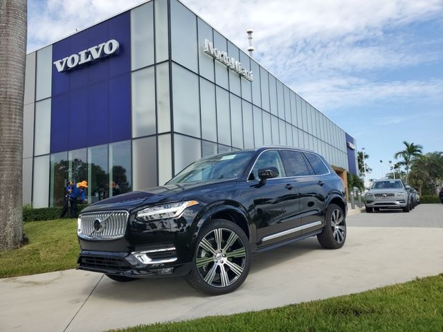 2025 Volvo XC90 Plus