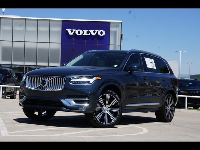 2025 Volvo XC90 Plus