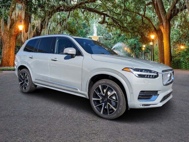 2025 Volvo XC90 Plus