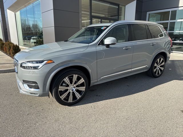 2025 Volvo XC90 Plus