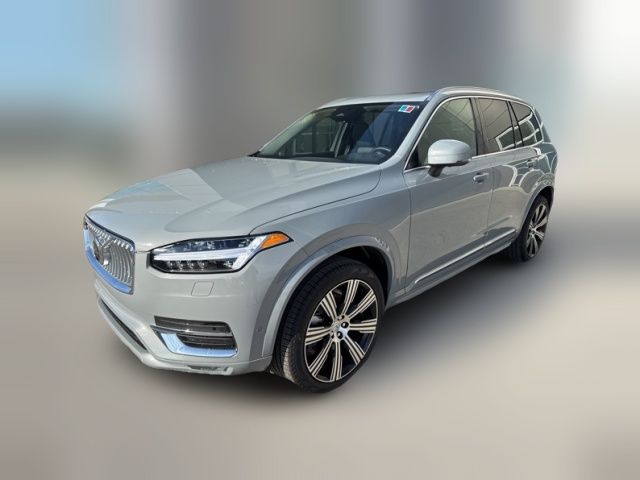 2025 Volvo XC90 Plus