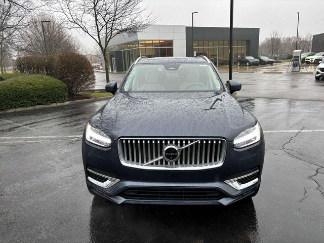 2025 Volvo XC90 Plus