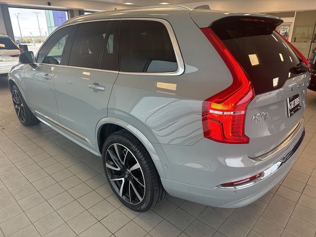 2025 Volvo XC90 Plus