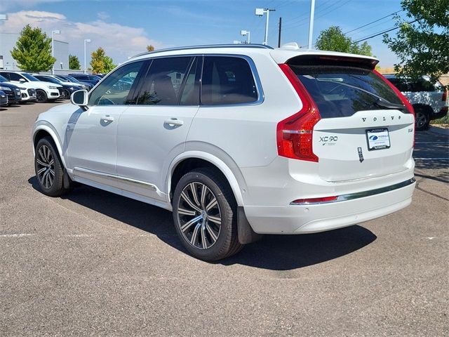 2025 Volvo XC90 Plus