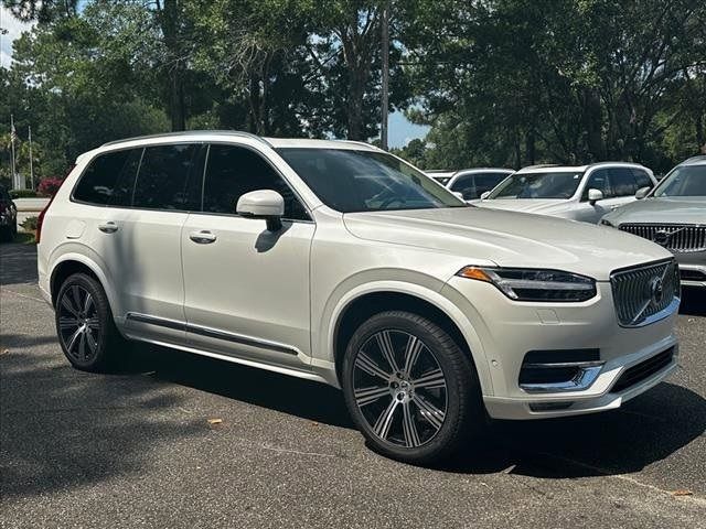 2025 Volvo XC90 Plus