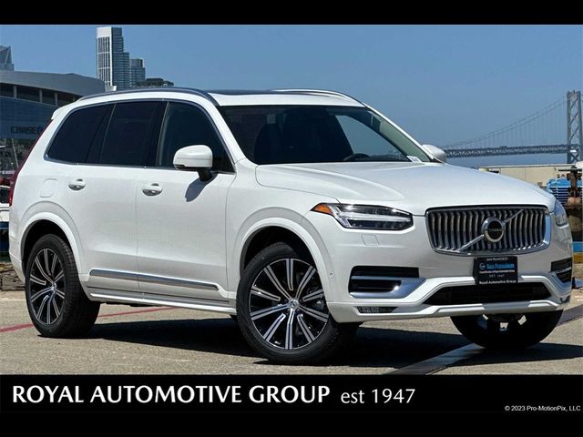 2025 Volvo XC90 Plus