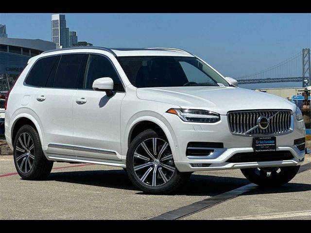 2025 Volvo XC90 Plus