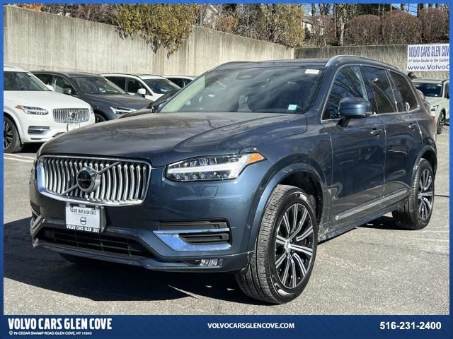 2025 Volvo XC90 Plus