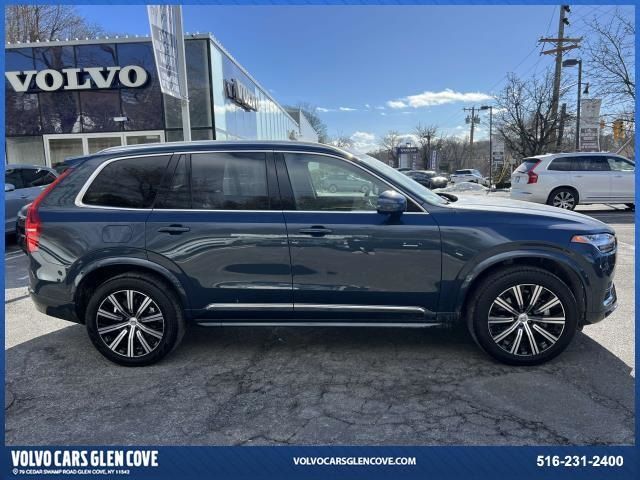 2025 Volvo XC90 Plus