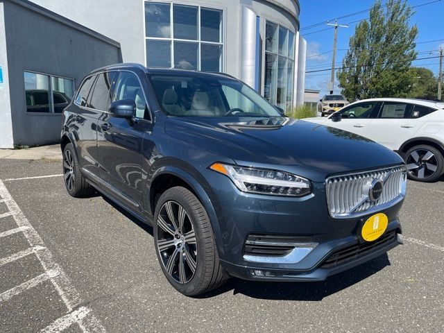 2025 Volvo XC90 Plus