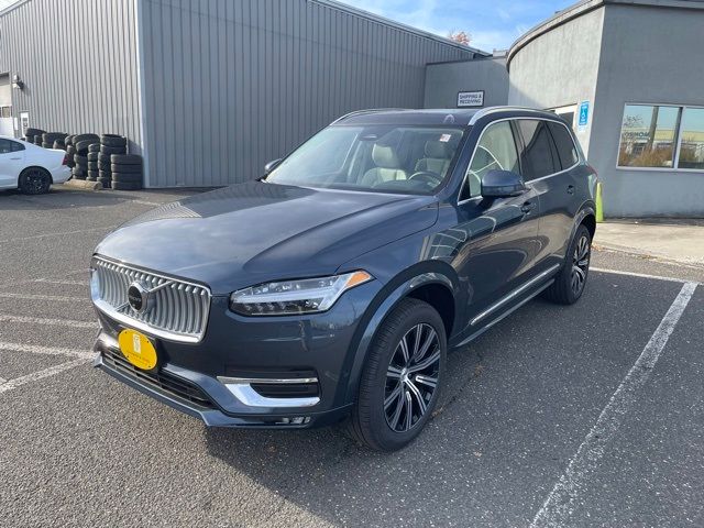 2025 Volvo XC90 Plus