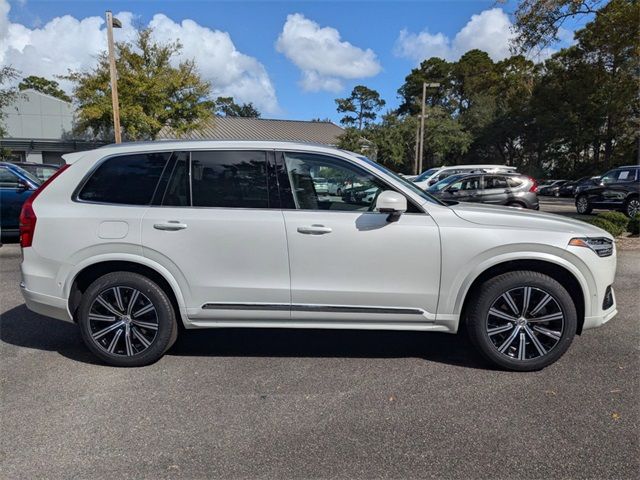 2025 Volvo XC90 Plus