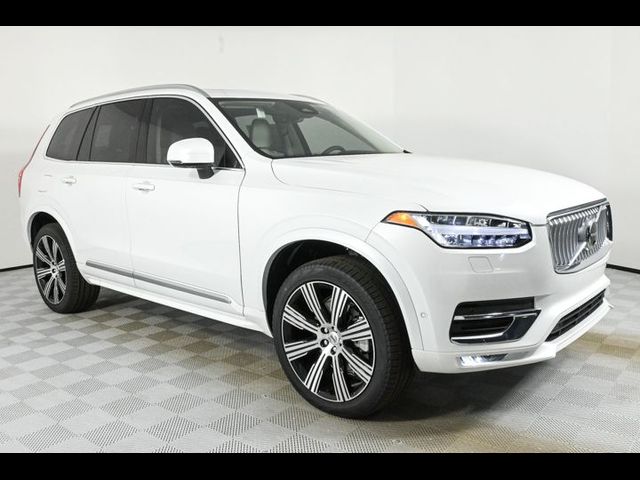 2025 Volvo XC90 Plus