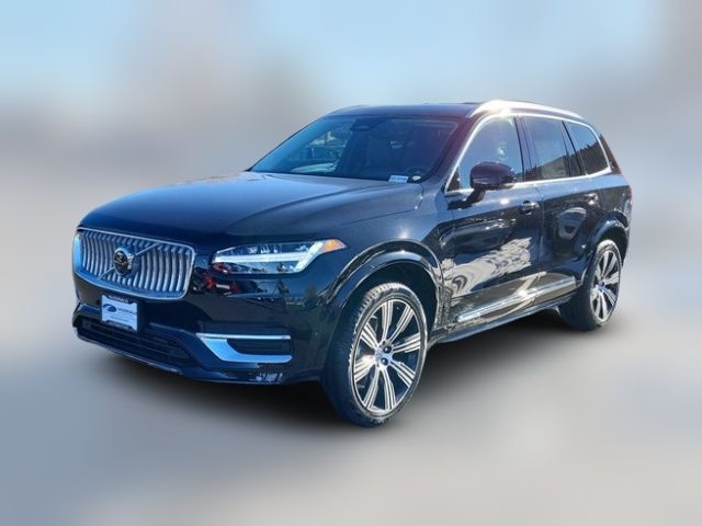 2025 Volvo XC90 Plus