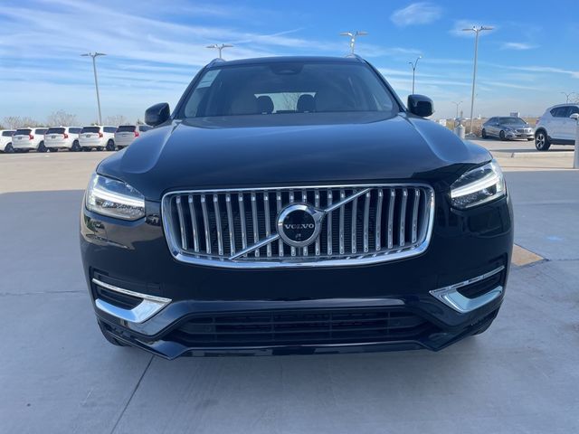 2025 Volvo XC90 Plus