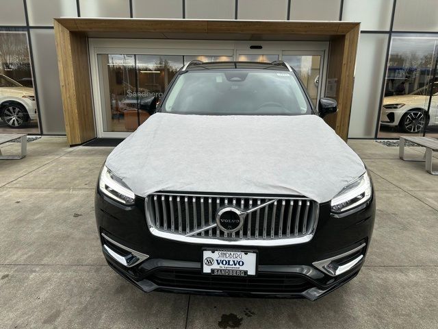 2025 Volvo XC90 Plus