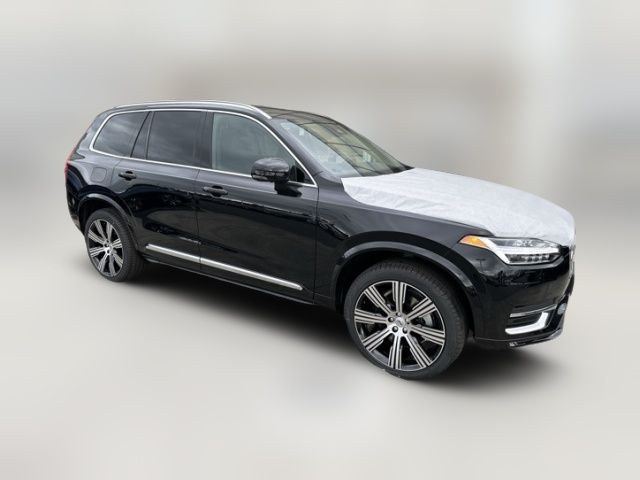2025 Volvo XC90 Plus