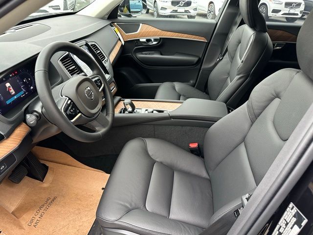 2025 Volvo XC90 Plus