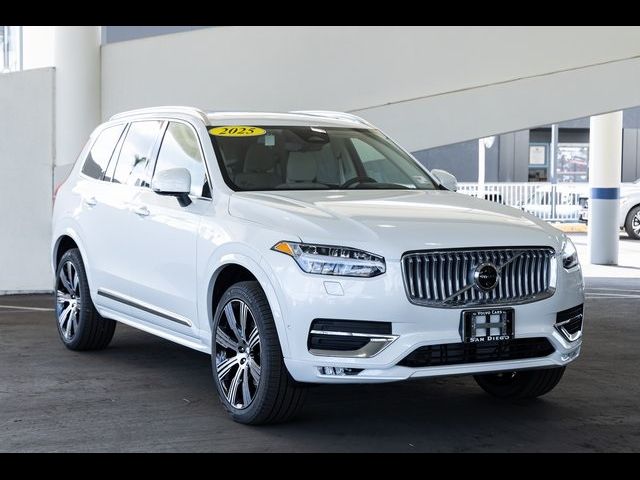 2025 Volvo XC90 Plus