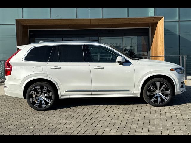 2025 Volvo XC90 Plus