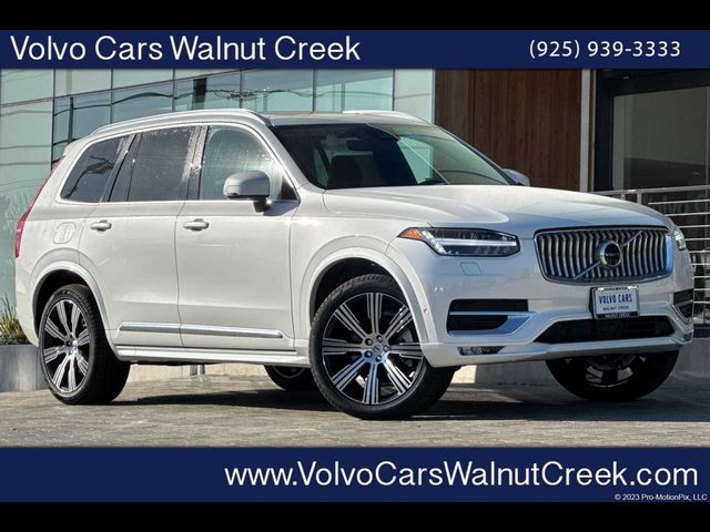 2025 Volvo XC90 Plus