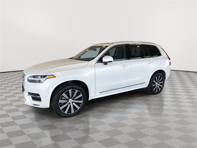 2025 Volvo XC90 Plus