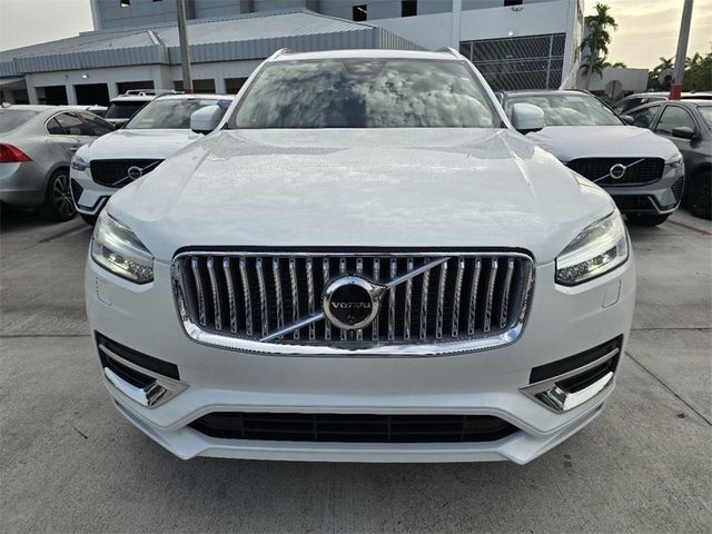 2025 Volvo XC90 Plus